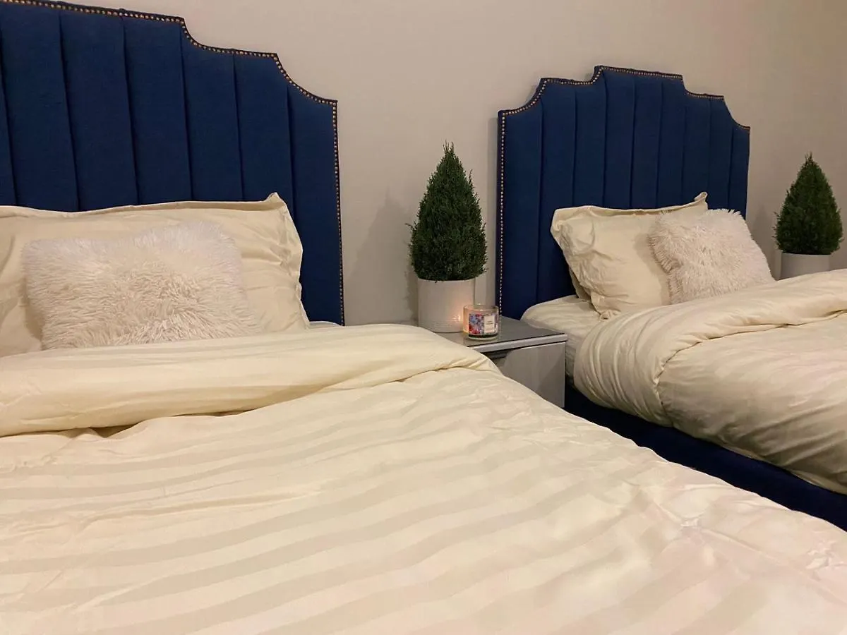 Luxury 3 Bedroom Apartment - Very Spacious Riyadh Saudi Arabia